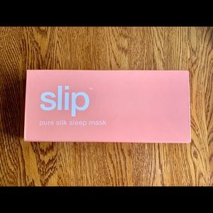Slip pure silk sleep mask in peach #slip #silk